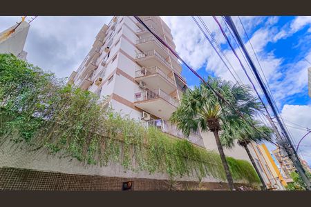 Apartamento à venda com 82m², 2 quartos e 1 vaga Apartamento à venda com 82m², 2 quartos e 1 vagaFachada