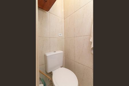 Casa à venda com 140m², 2 quartos e 2 vagasLavabo 1