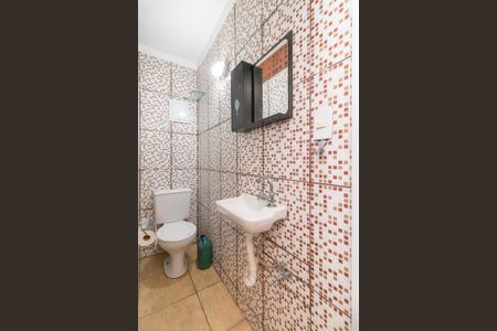 Casa à venda com 140m², 2 quartos e 2 vagasLavabo 2