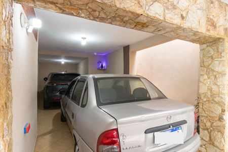 Casa à venda com 140m², 2 quartos e 2 vagasGaragem