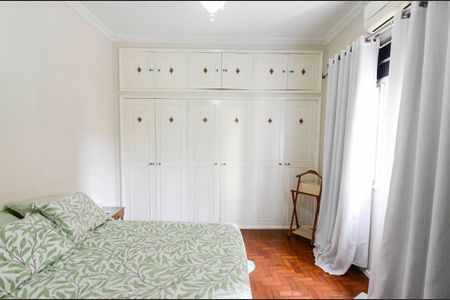 Casa à venda com 220m², 3 quartos e 1 vaga Casa à venda com 220m², 3 quartos e 1 vagaQuarto 1