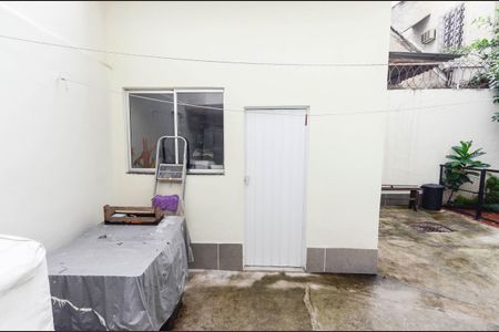 Casa à venda com 220m², 3 quartos e 1 vaga Casa à venda com 220m², 3 quartos e 1 vagaÁrea de Serviço