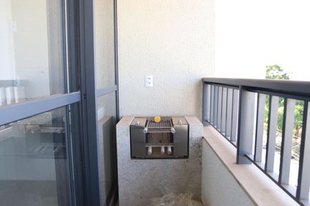 Apartamento para alugar com 74m², 3 quartos e 1 vagaVaranda