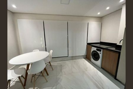 Apartamento à venda com 35m², 1 quarto e sem vaga