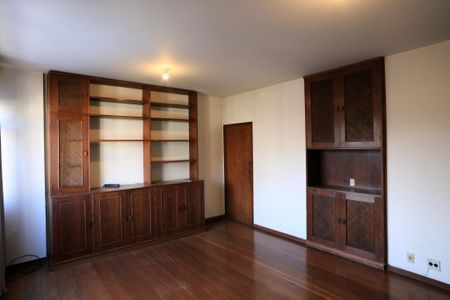 Apartamento à venda com 100m², 3 quartos e 1 vagaSala