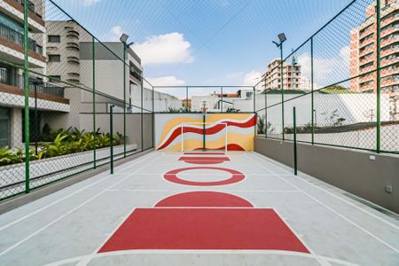 Apartamento à venda com 113m², 3 quartos e 2 vagas Apartamento à venda com 113m², 3 quartos e 2 vagasÁrea comum - Quadra
