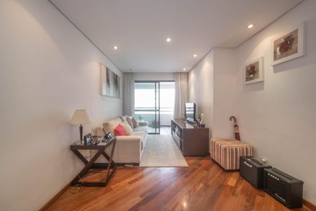 Apartamento à venda com 75m², 2 quartos e 2 vagasSala