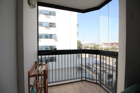 Varanda da Sala de apartamento para alugar com 3 quartos, 70m² em Barra da Tijuca, Rio de Janeiro