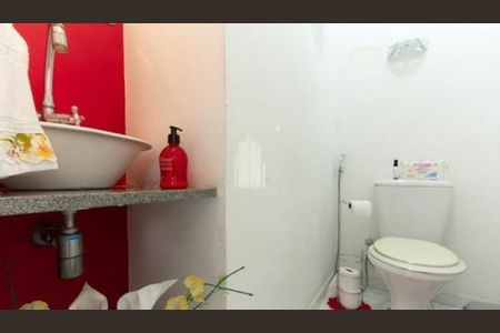 Casa à venda com 3 quartos, 200m² em Vila Nova Conceição, São Paulo