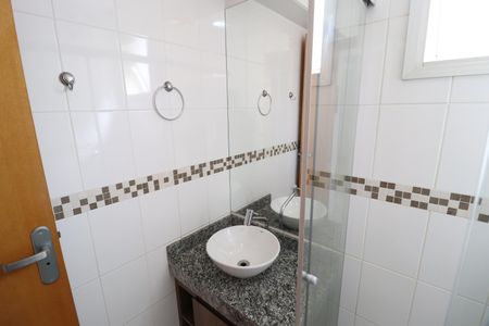 Apartamento para alugar com 59m², 2 quartos e 1 vagaBanheiro Social