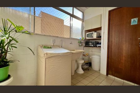 Apartamento à venda com 90m², 3 quartos e 1 vagaÁrea de Serviço