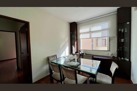 Apartamento à venda com 90m², 3 quartos e 1 vagaSala