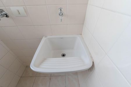 Apartamento à venda com 40m², 1 quarto e 1 vaga Apartamento à venda com 40m², 1 quarto e 1 vagaCozinha e Área de Serviço