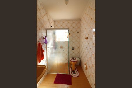 Casa à venda com 195m², 3 quartos e 2 vagasBanheiro Social