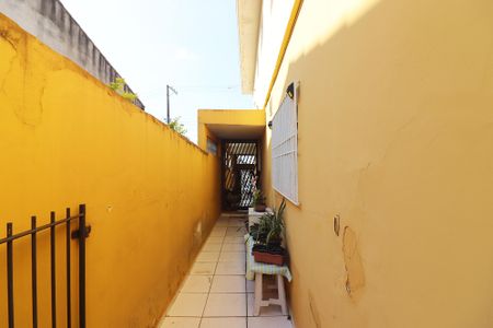 Casa à venda com 195m², 3 quartos e 2 vagasCorredor