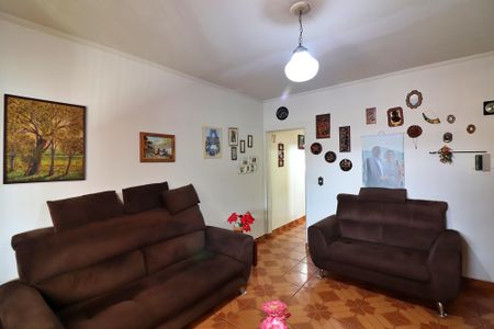 Casa à venda com 195m², 3 quartos e 2 vagasSala