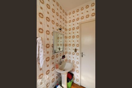 Casa à venda com 195m², 3 quartos e 2 vagas Suíte Banheiro