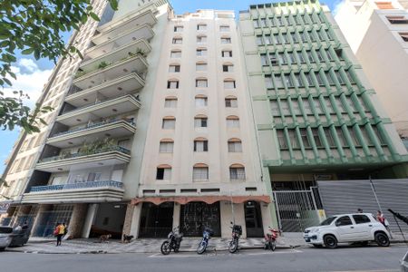 Studio à venda com 35m², 1 quarto e sem vaga Studio à venda com 35m², 1 quarto e sem vagaFachada