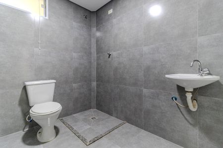 Apartamento à venda com 105m², 2 quartos e sem vaga Apartamento à venda com 105m², 2 quartos e sem vagaBanheiro