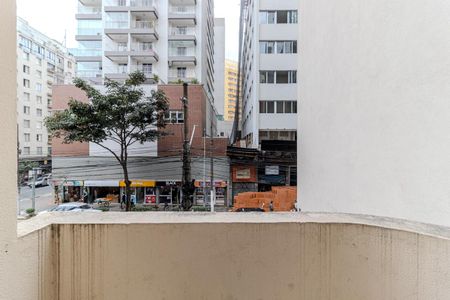Apartamento à venda com 105m², 2 quartos e sem vaga Apartamento à venda com 105m², 2 quartos e sem vagaVaranda Quarto 2