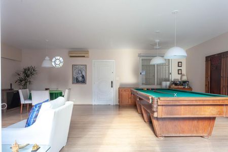 Casa à venda com 500m², 4 quartos e 4 vagas