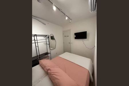 Apartamento à venda com 2 quartos, 42m² em Santo Cristo, Rio de Janeiro