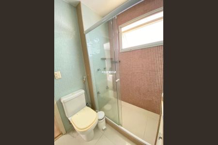 Casa à venda com 612m², 5 quartos e 4 vagas