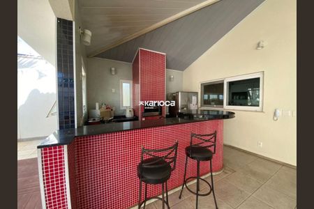 Casa à venda com 612m², 5 quartos e 4 vagas