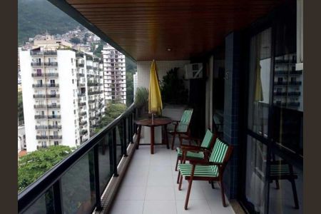 Apartamento à venda com 130m², 3 quartos e 2 vagas