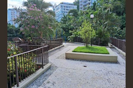 Apartamento à venda com 100m², 3 quartos e 2 vagas