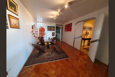 Apartamento à venda com 367m², 4 quartos e 2 vagas