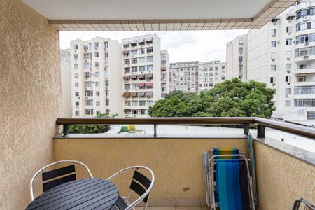 Apartamento à venda com 1 quarto, 42m² em Copacabana, Rio de Janeiro