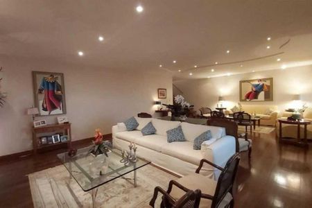 Apartamento à venda com 3 quartos, 215m² em Copacabana, Rio de Janeiro