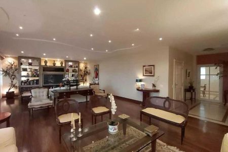 Apartamento à venda com 3 quartos, 215m² em Copacabana, Rio de Janeiro
