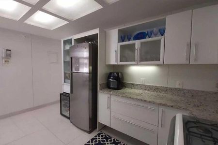 Apartamento à venda com 3 quartos, 215m² em Copacabana, Rio de Janeiro
