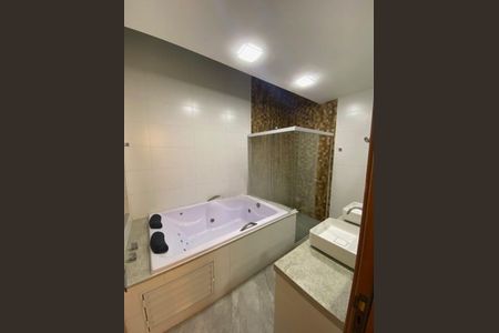Casa à venda com 3 quartos, 232m² em Sumarezinho, São Paulo