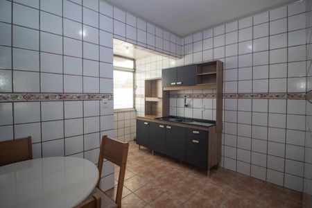 Apartamento à venda com 62m², 2 quartos e sem vaga Apartamento à venda com 62m², 2 quartos e sem vagaCozinha