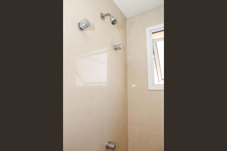 Apartamento à venda com 162m², 3 quartos e 3 vagas Apartamento à venda com 162m², 3 quartos e 3 vagasBanheiro da Suíte 1