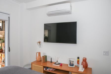 Apartamento à venda com 162m², 3 quartos e 3 vagas Apartamento à venda com 162m², 3 quartos e 3 vagasSuíte 1