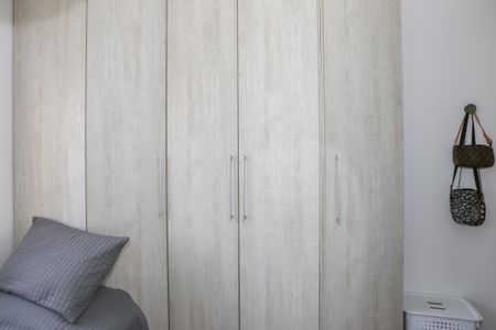 Apartamento à venda com 162m², 3 quartos e 3 vagas Apartamento à venda com 162m², 3 quartos e 3 vagasSuíte 2