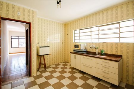 Casa à venda com 118m², 3 quartos e 2 vagas Casa à venda com 118m², 3 quartos e 2 vagasCozinha