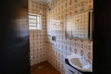 Casa à venda com 118m², 3 quartos e 2 vagas Casa à venda com 118m², 3 quartos e 2 vagasBanheiro