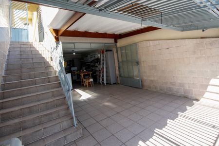 Casa à venda com 118m², 3 quartos e 2 vagas Casa à venda com 118m², 3 quartos e 2 vagasQuintal
