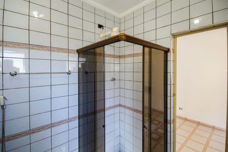 Casa à venda com 118m², 3 quartos e 2 vagas Casa à venda com 118m², 3 quartos e 2 vagasBanheiro da Suíte