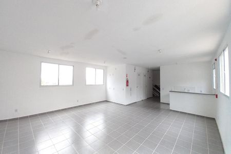 Apartamento à venda com 39m², 2 quartos e sem vaga Apartamento à venda com 39m², 2 quartos e sem vagaÁrea comum - Salão de festas
