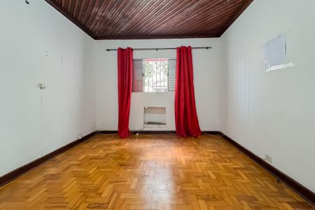 Casa à venda com 315m², 5 quartos e 1 vaga Casa à venda com 315m², 5 quartos e 1 vagaQuarto 1 - Casa 2