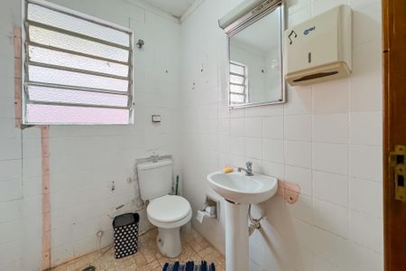 Casa à venda com 315m², 5 quartos e 1 vaga Casa à venda com 315m², 5 quartos e 1 vagaBanheiro 2 - Casa 2