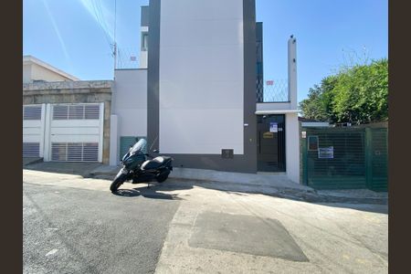 Apartamento à venda com 32m², 1 quarto e sem vaga Apartamento à venda com 32m², 1 quarto e sem vagaFachada