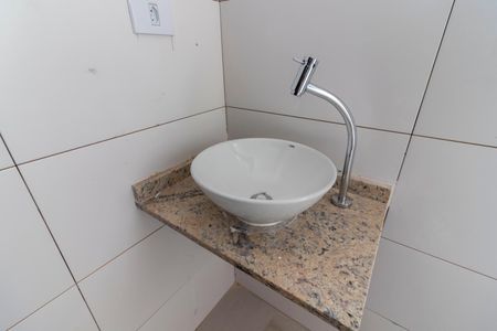 Apartamento à venda com 41m², 2 quartos e sem vaga Apartamento à venda com 41m², 2 quartos e sem vagaBanheiro da Suíte