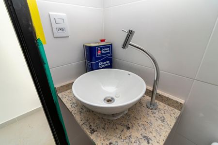 Apartamento à venda com 33m², 1 quarto e sem vaga Apartamento à venda com 33m², 1 quarto e sem vagaBanheiro Social